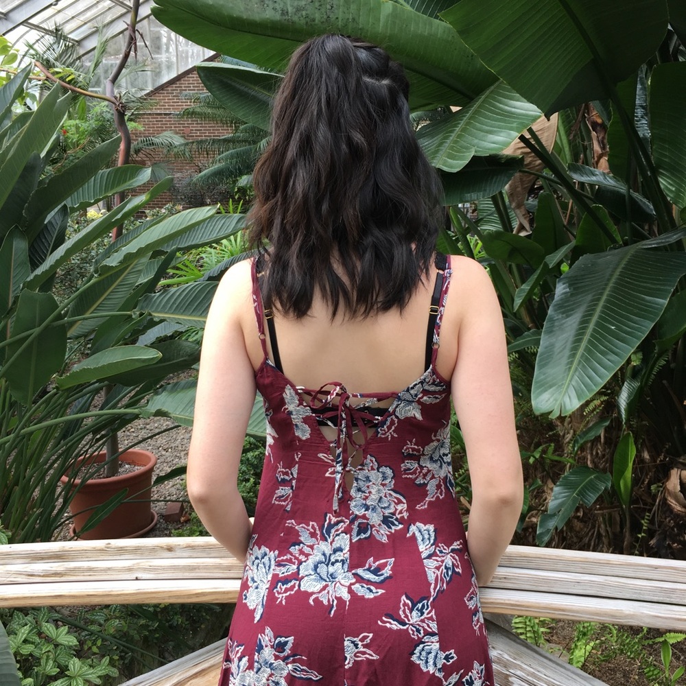 Abercrombie & Fitch maroon floral maxi dress - size XS